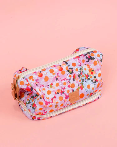 Daisy Days Cosmetic Bag | The Somewhere Co