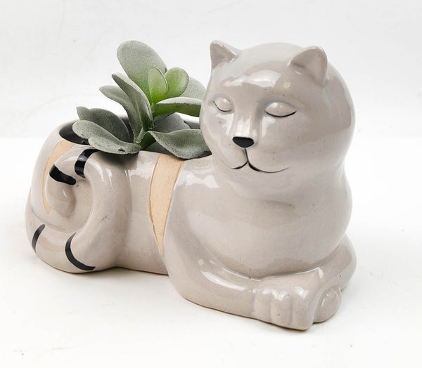 Grey Cat Pot