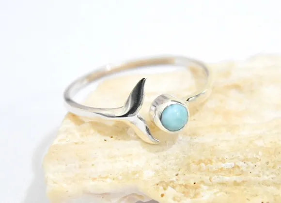 Whale Tail Ring