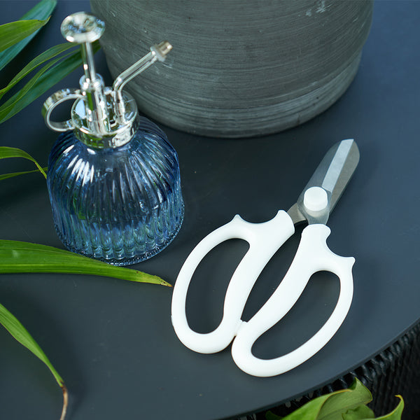 Garden Scissors | White
