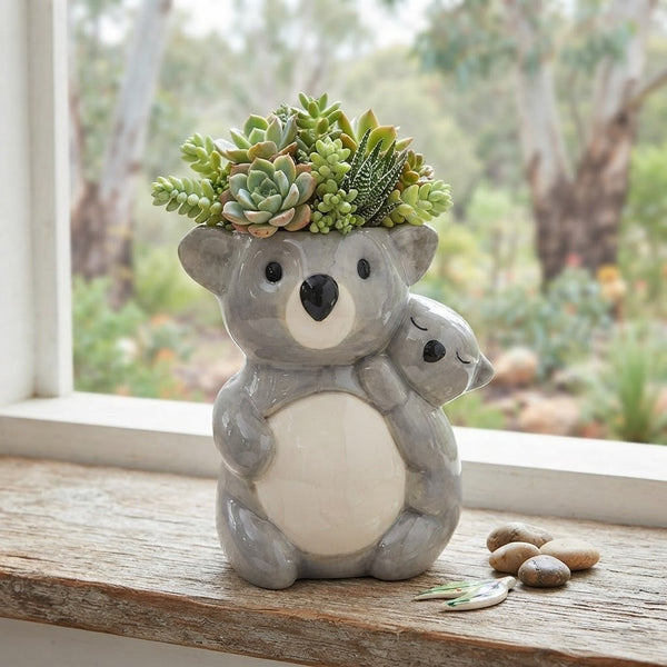 Hugging Koalas Pot