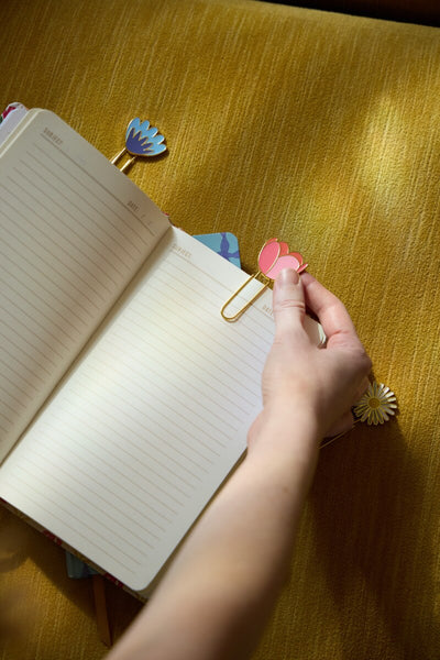 Floral Paperclips Set