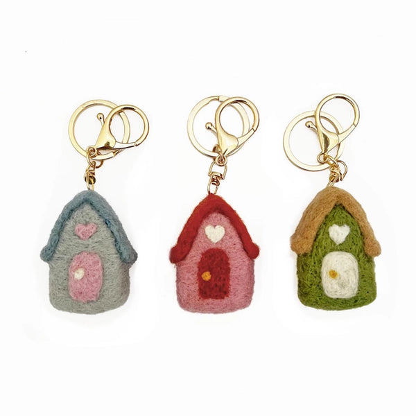 Felt House Keychain | Pink