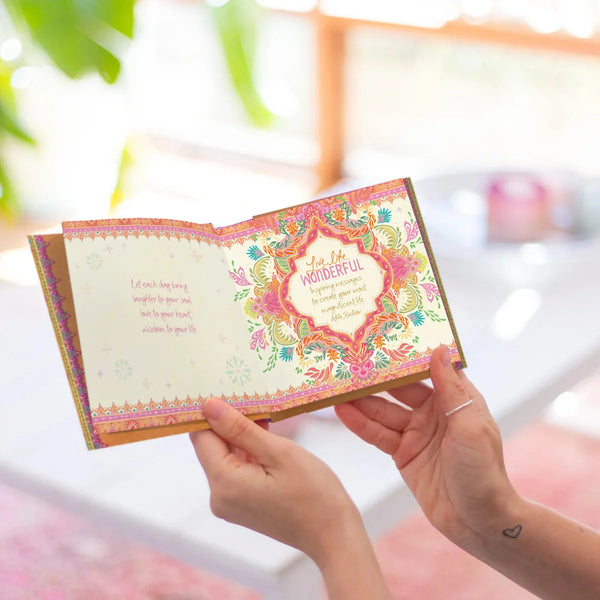 Live Life Wonderful Little Book of Quotes